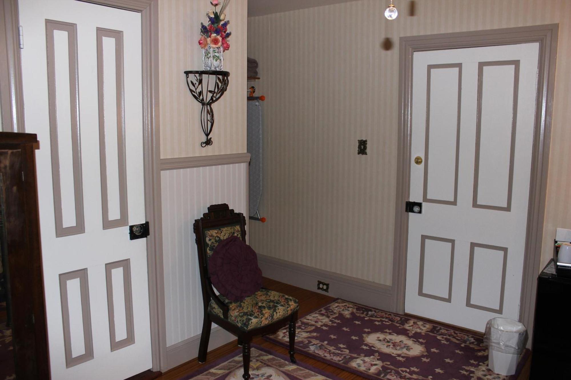 Carriage Stop Bed & Breakfast Palmyra Exterior photo
