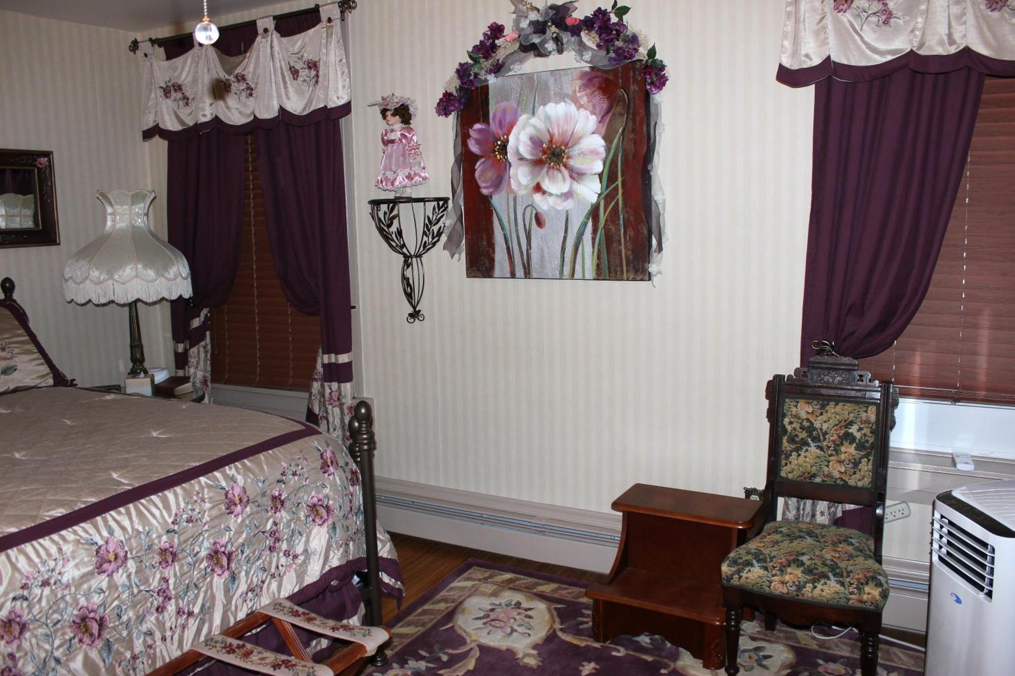 Carriage Stop Bed & Breakfast Palmyra Exterior photo