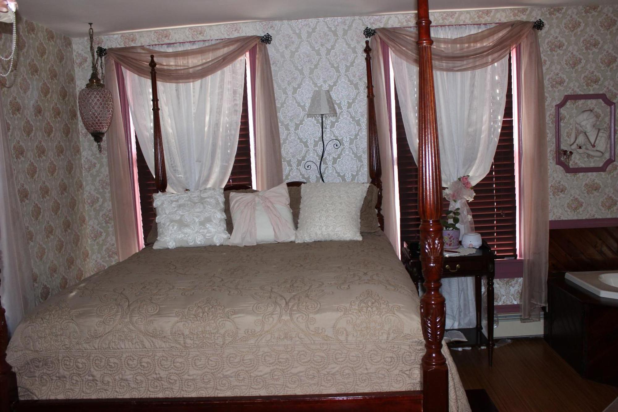 Carriage Stop Bed & Breakfast Palmyra Exterior photo