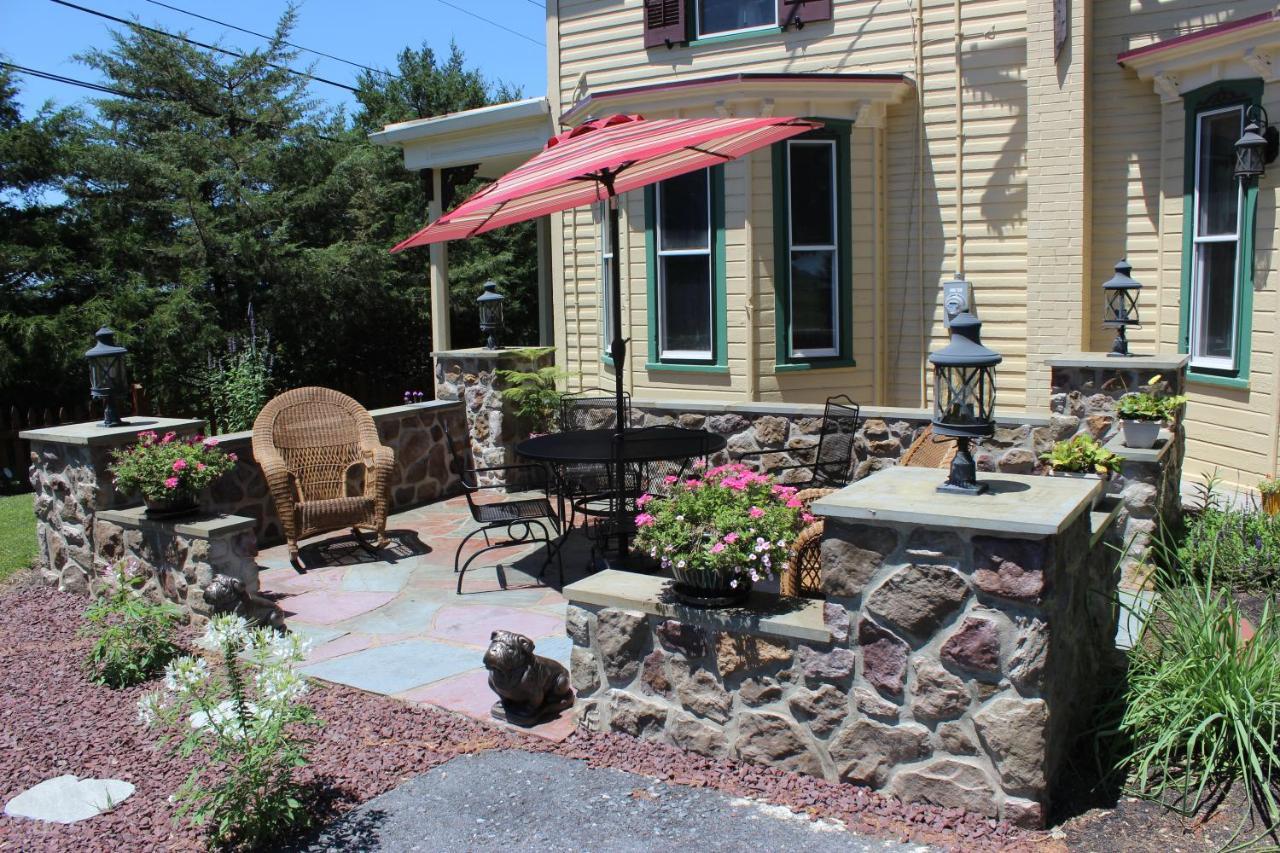 Carriage Stop Bed & Breakfast Palmyra Exterior photo